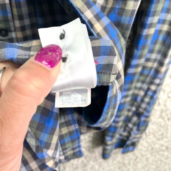 The North Face Shirt Men’s Large Blue and Green Plaid Long Sleeve Button Down - Picture 6 of 6